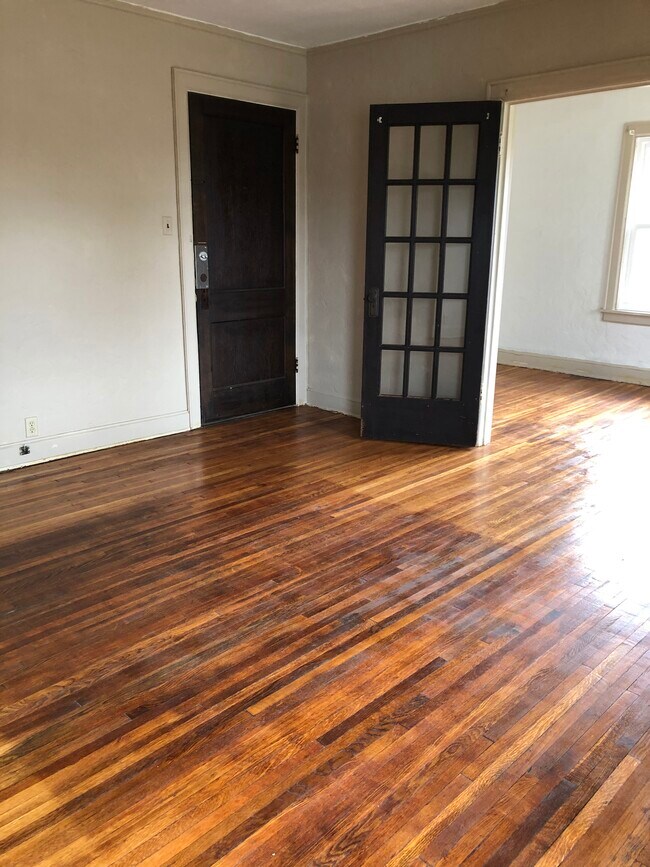 Living Room - 199 W Main St