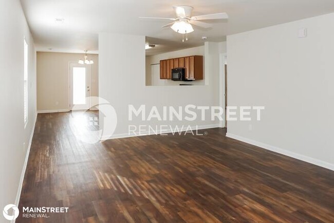 Building Photo - 134 Jesse Layne Dr, Harvest, AL 35749
