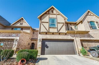 Building Photo - 1627 Brook Grove Dr
