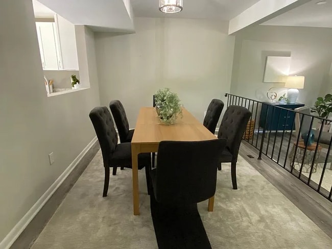 04Dining - 2213 Christy Pl