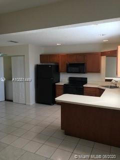 Foto del edificio - 7847 Tam Oshanter Blvd