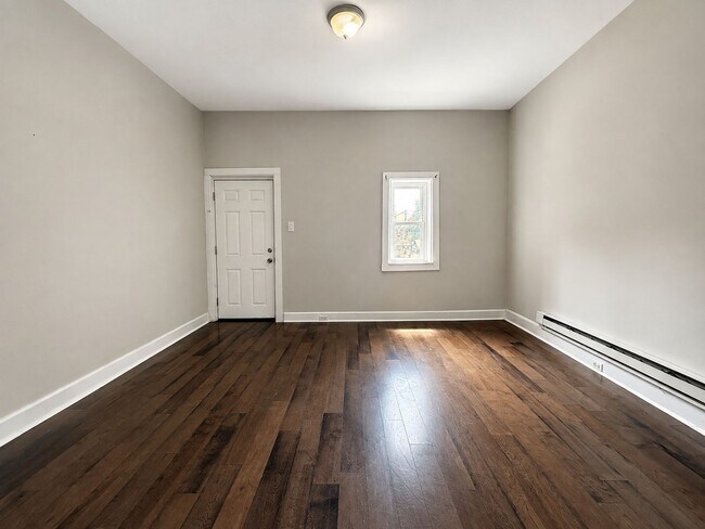 Foto del edificio - 925 W Seltzer St