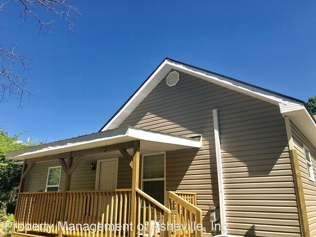 Foto del edificio - 3 br, 2 bath House - 733 3rd Ave West