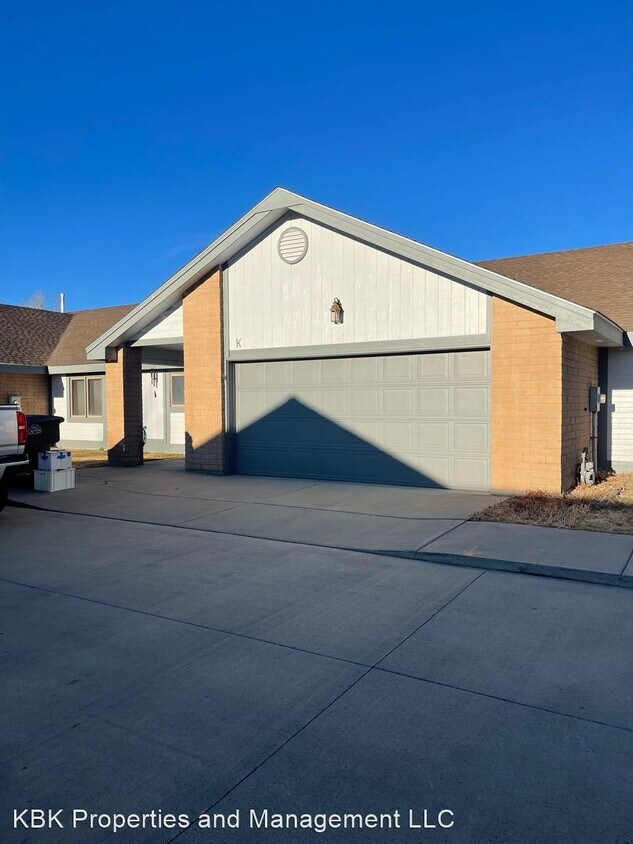 Primary Photo - 2 br, 2 bath House - 15 Sunnybrook Unit K