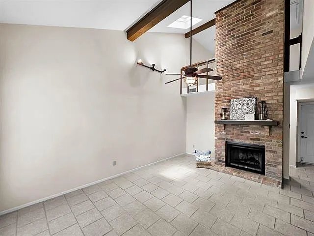 Foto del edificio - 1084 Sunmeadow Dr