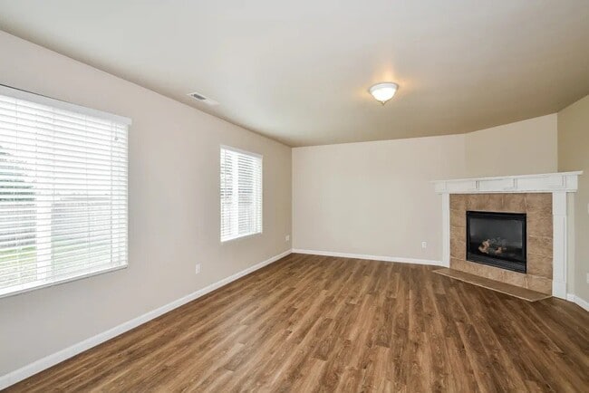 Foto del edificio - 5018 200th St Ct E