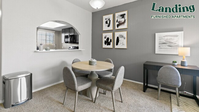 Building Photo - 10700 N La Reserve Dr