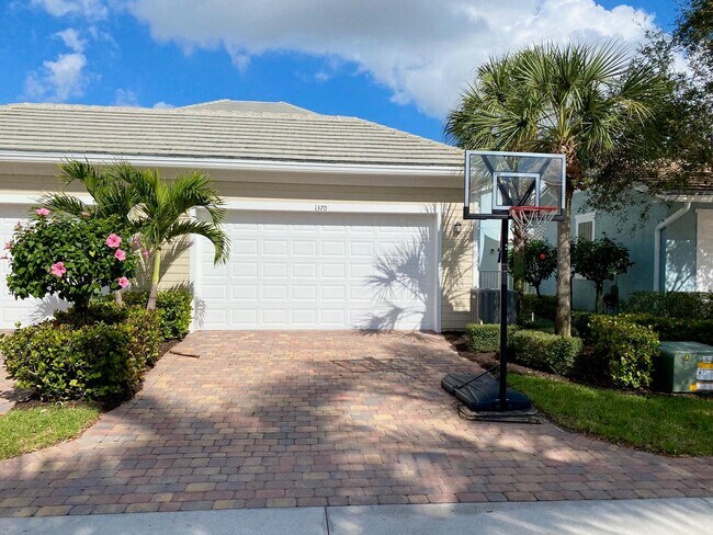 Building Photo - 1370 Turnbridge Dr