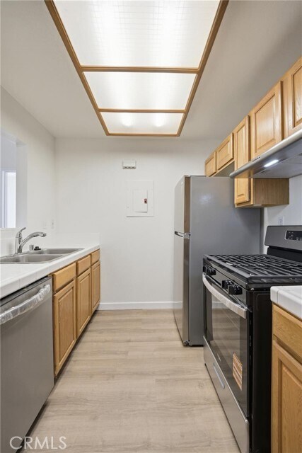 Building Photo - 23 Via Prado