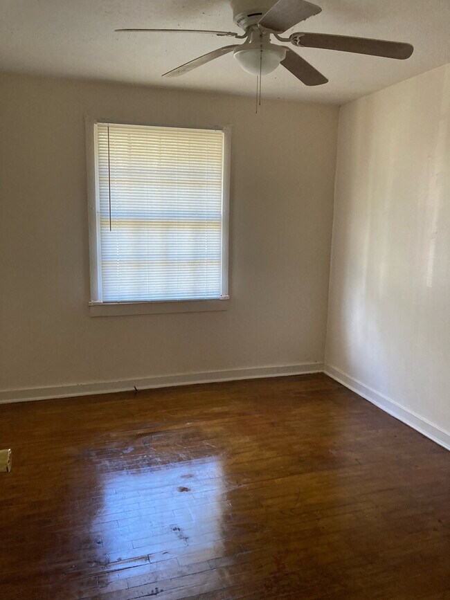 Foto del edificio - 2410 Knox Dr