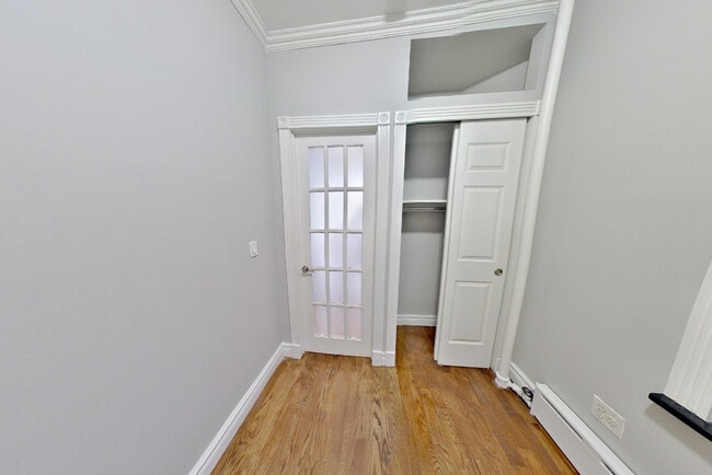Building Photo - 53 Leroy St