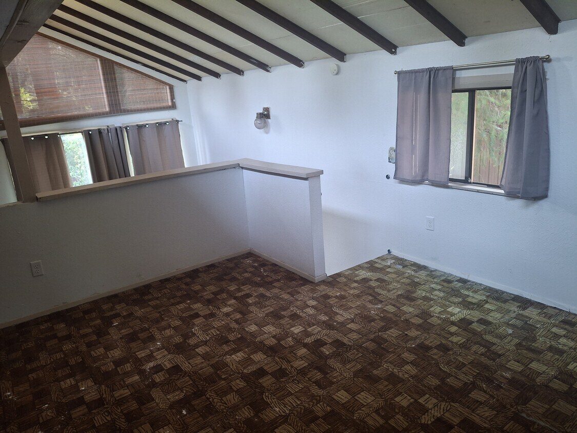 Foto del edificio - 17018 Filbert Ct SE