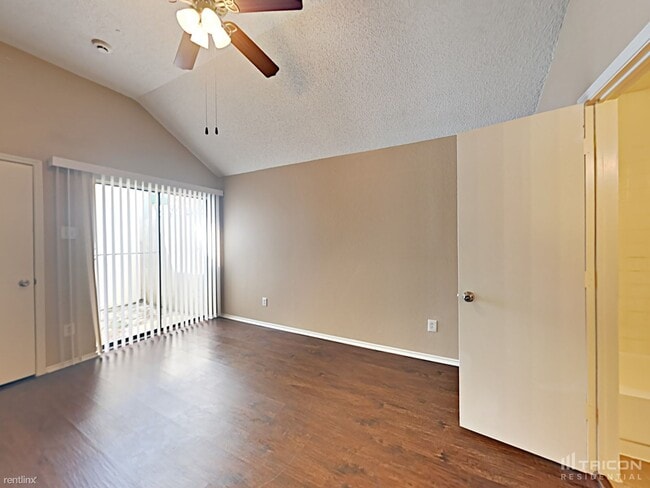 Building Photo - 1734 Windmill Ln