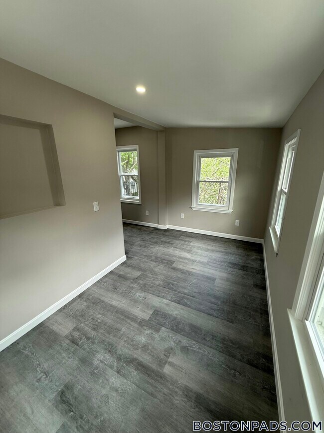 Foto del edificio - 16 Long Ave