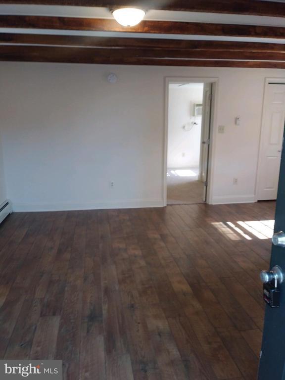 167 W Main St Unit 5, Collegeville, PA 19426 Room for Rent in