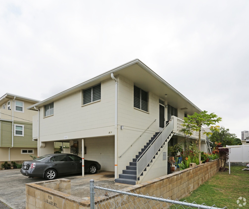 Primary Photo - 839 Lokahi St