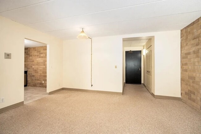 Foto del edificio - 185 Quincy Shore Dr