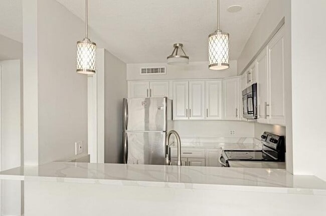 Building Photo - Ceviat