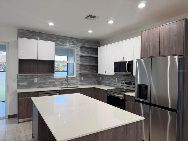 Foto del edificio - 3050 Wentworth St