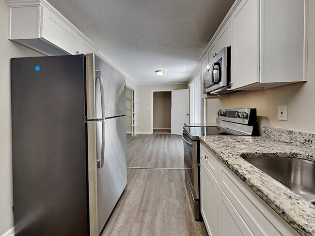 Foto del edificio - 5950 Community Rd SE