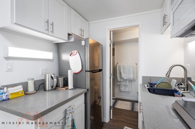 Photo - 440 Lewers St (Honolulu, HI) Townhome