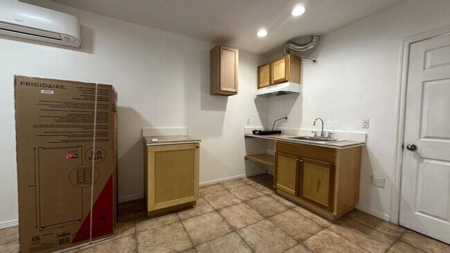 Photo - 1496 Belle St Apartment