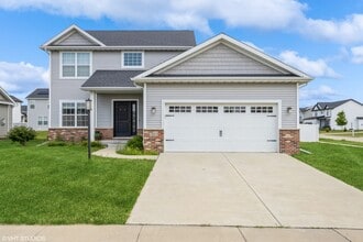 Building Photo - 3802 Slate Dr