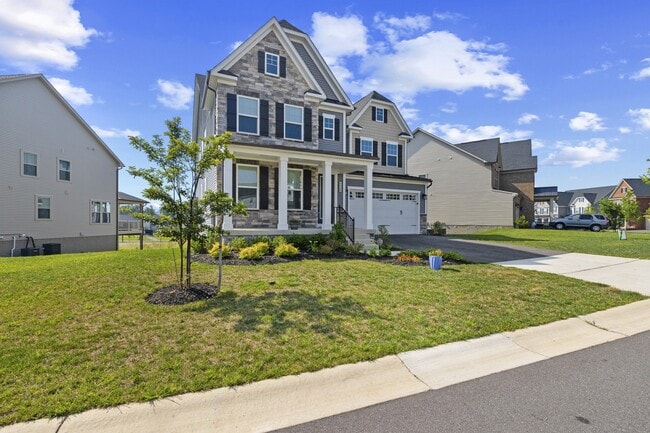 Building Photo - 7528 Zoe Ln