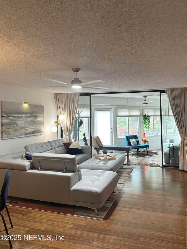 Foto principal - 1071 Edgewood Ave S