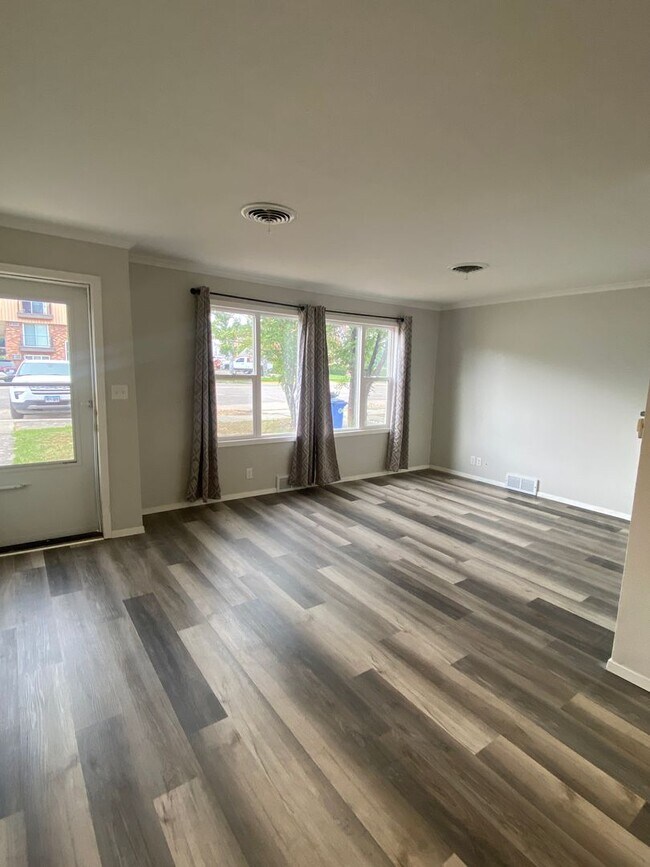 Foto del edificio - 410 Quincy St