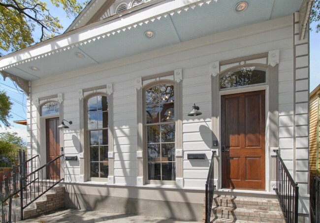 Foto del edificio - 1814 Elysian Fields Ave