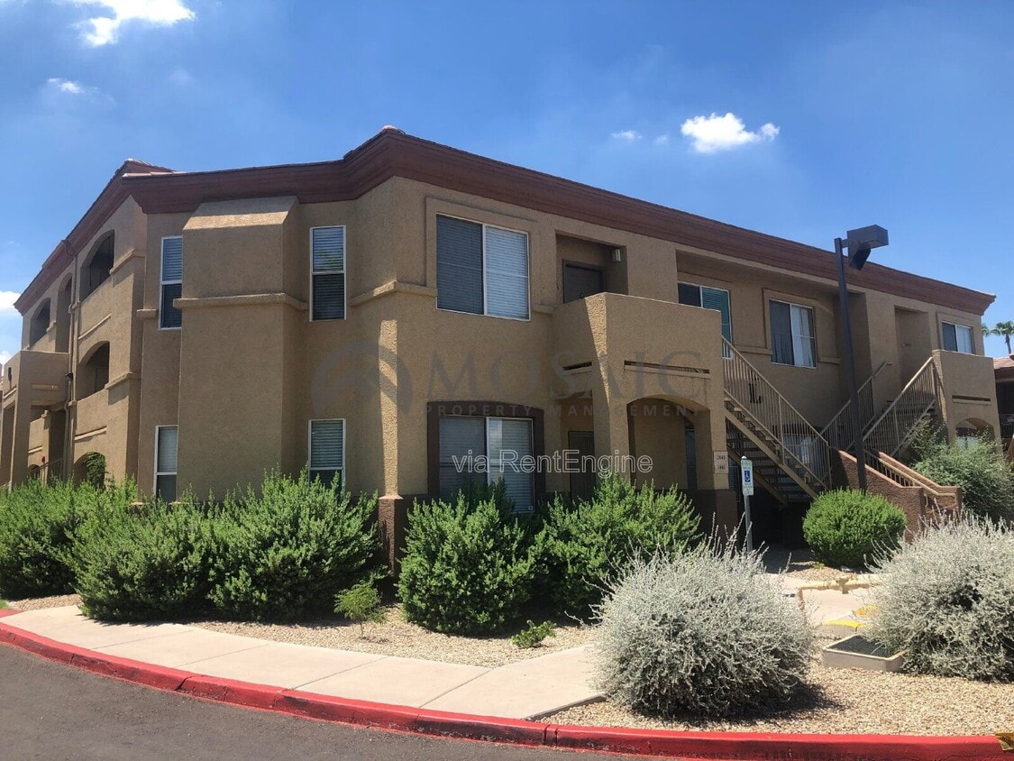 Photo - 2134 East Broadway Road