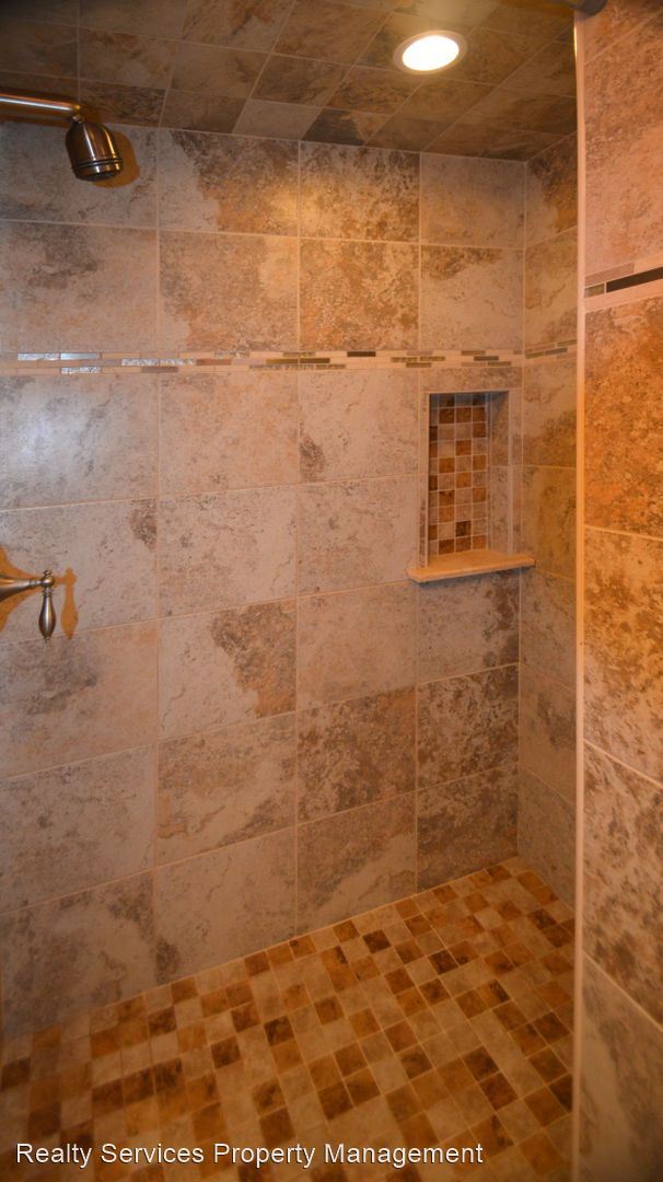 Foto del edificio - 3 br, 3.5 bath House - 781 Wyndhurst Drive