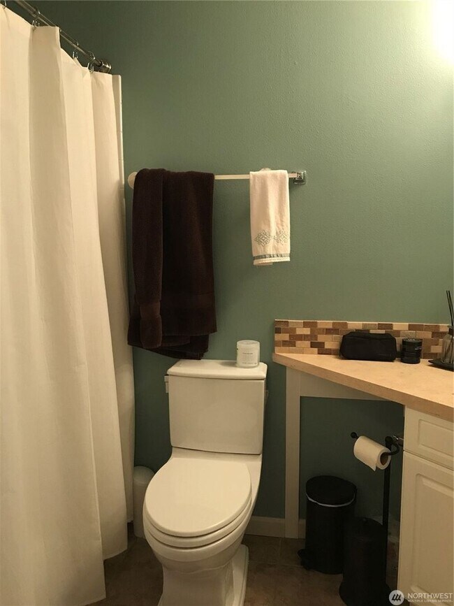 Foto del edificio - 2bd/2ba Kirkland Condo