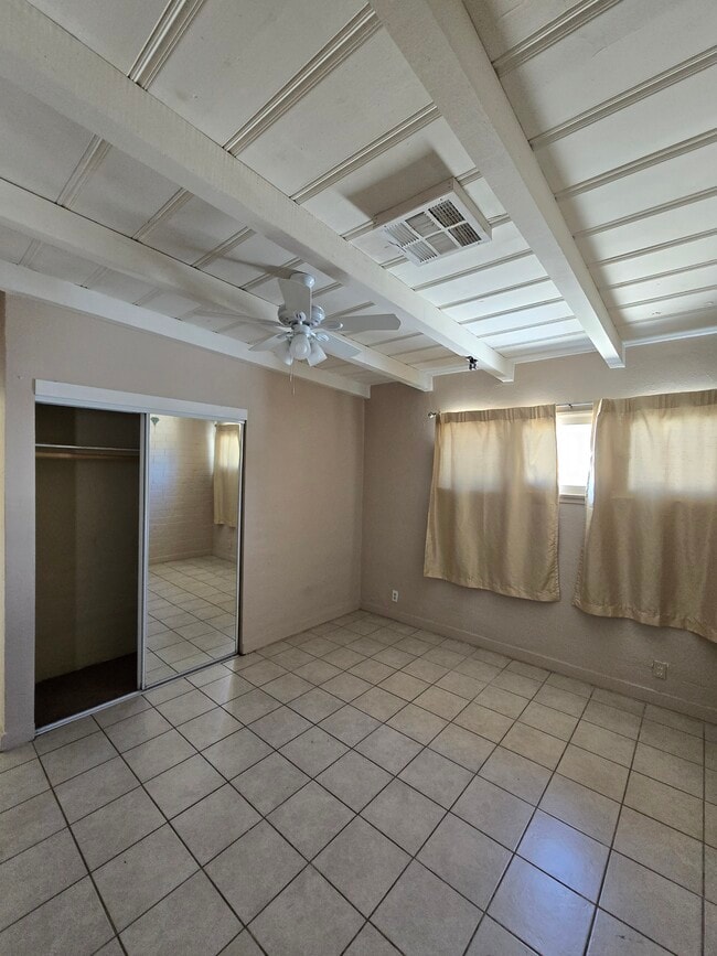 Building Photo - 12908 Cactus Dr