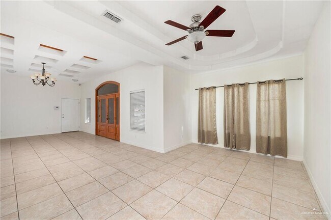 Foto del edificio - 4011 Lomita St
