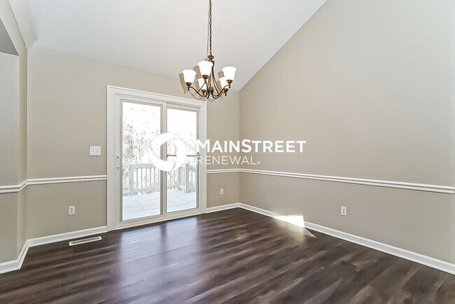 Building Photo - 3 Bedroom Pet-Friendly Home in CLEMMONS, NC with Main Street Renewal