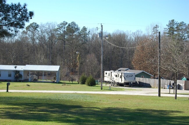Building Photo - 1066 Natures Cove Rd