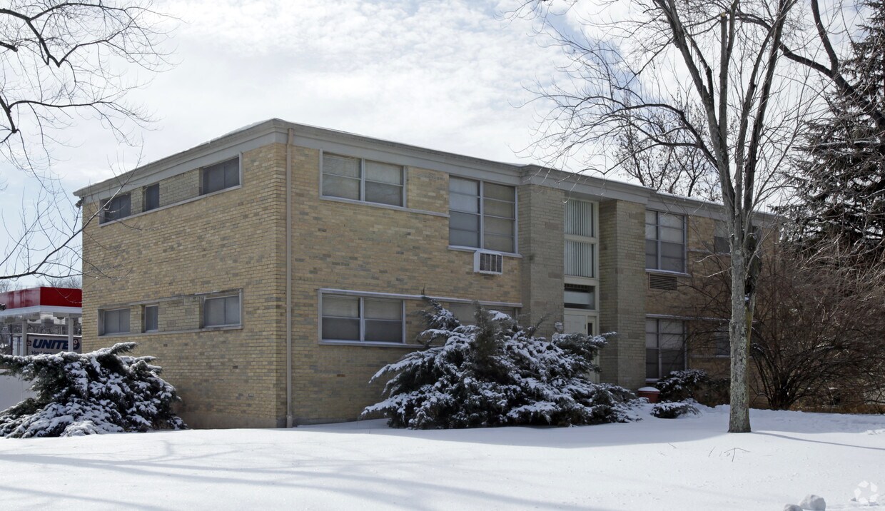 101 Applegate Ln, Ballwin, MO 63011 Apartments in Ballwin, MO