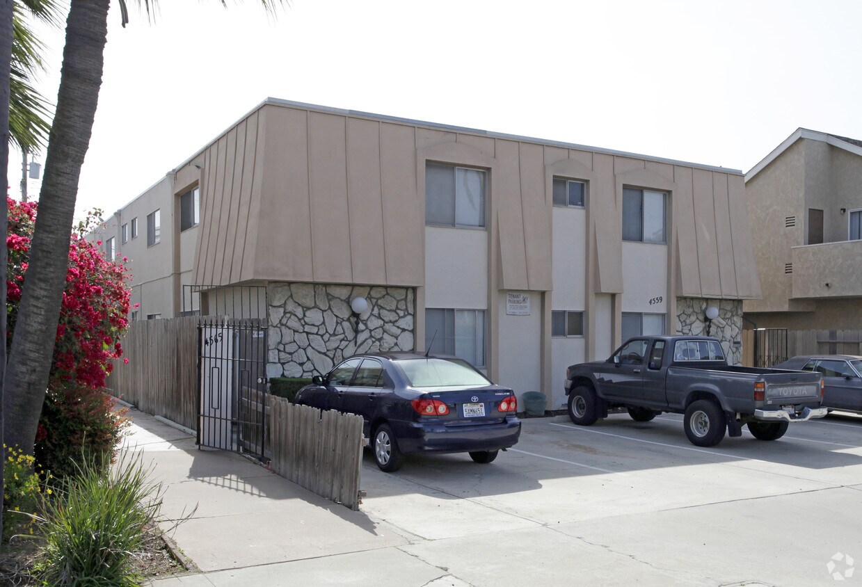 Building Photo - 4559 Campus Ave