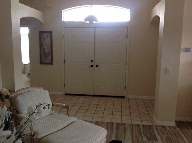 Building Photo - 938 Chula Ct