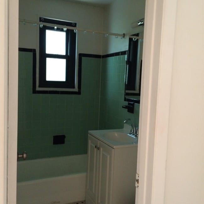 Building Photo - 401 E St SE