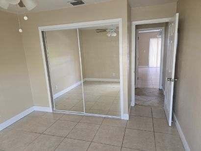 Foto del edificio - 1448 SE 10th Terrace