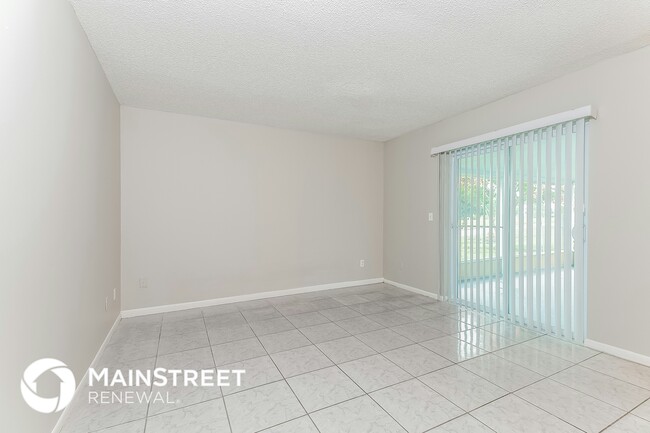 Foto del edificio - 353 Florida Pkwy