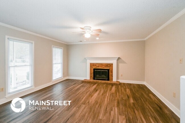 Foto del edificio - 7056 Atherton Cove