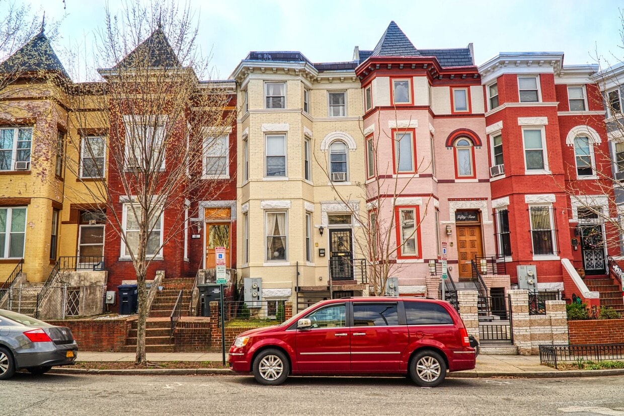 Photo - 50 T St NW
