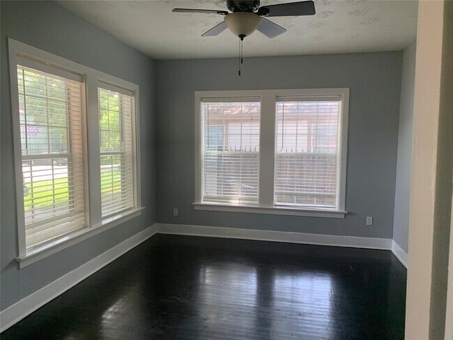 Foto del edificio - 3112 Isabella St