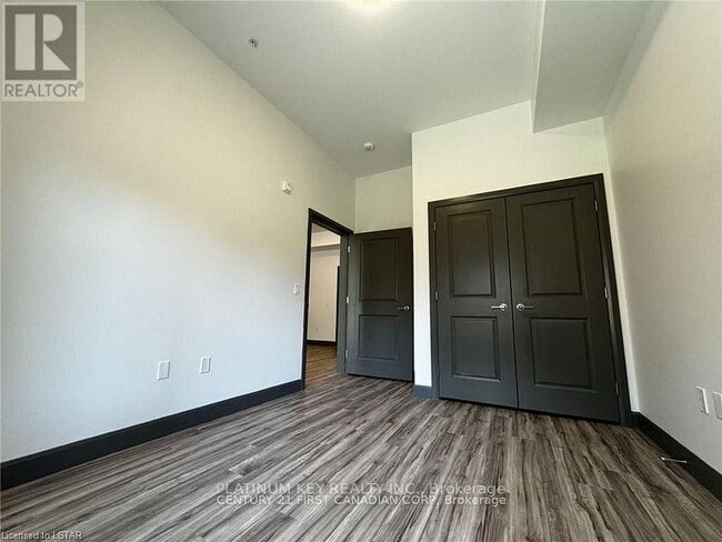 Building Photo - 22645 Adelaide Rd