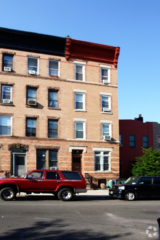 Foto del edificio - 324 21st St