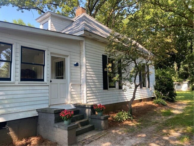 Foto del edificio - 101 1st Ave NW